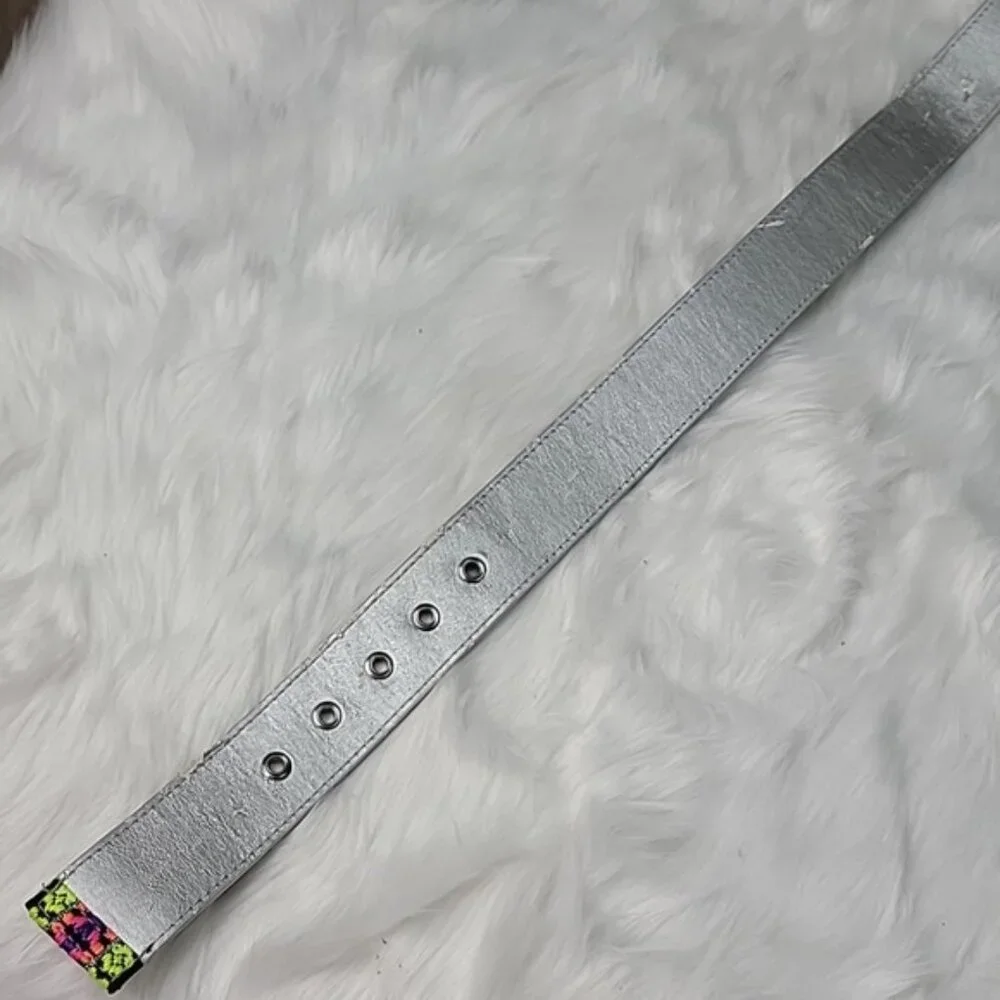 JUSTICE‎ Girl's Y2K 80s Neon Embroidered Stitched Boho Silver Hardware Belt L